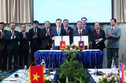 Tỉnh L&agrave;o Cai (Việt Nam) v&agrave; B&ograve; Kẹo (L&agrave;o) k&yacute; kết thỏa thuận hợp t&aacute;c năm 2026