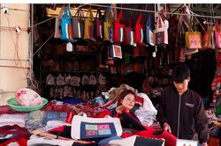 Nâng cao ý thức chấp hành pháp luật trong hoạt động kinh doanh