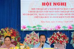 Lãnh đạo xã Hàm Kiệm đối thoại, cam kết giải quyết kịp thời các kiến nghị của người dân
