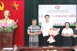 Đảng bộ xã Đồng Hỷ kết nạp 51 đảng viên mới