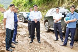 Phấn đấu đến ng&agrave;y 30-9 ho&agrave;n th&agrave;nh tuyến đường Quảng Bạch - Bằng Ph&uacute;c