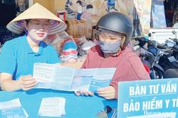 Giữ chân người dân tham gia bảo hiểm y tế