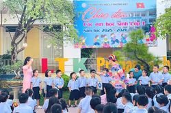 Học sinh tựu trường từ ngày 20/8