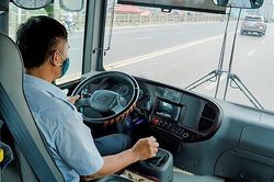 Tài xế lái xe quá giờ quy định, doanh nghiệp bị phạt thế nào?