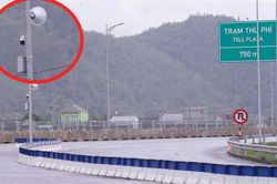 Camera AI ngăn xe máy vào cao tốc Diễn Châu - Bãi Vọt