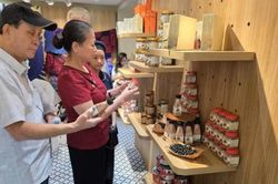Đặc sản OCOP Lạng Sơn được giới thiệu tại phố Tràng Tiền