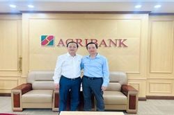 Chủ tịch UBND tỉnh Lê Hải Hòa làm việc với Chủ tịch Hội đồng thành viên Ngân hàng Nông nghiệp và Phát triển nông thôn Việt Nam
