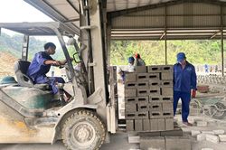 Quyết tâm thực hiện thắng lợi mục tiêu tăng trưởng bền vững '2 con số' giai đoạn 2026 - 2030 trên địa bàn tỉnh