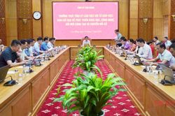 Thường trực Tỉnh ủy làm việc với Tổ giúp việc Ban Chỉ đạo tỉnh về phát triển khoa học, công nghệ, đổi mới sáng tạo và chuyển đổi số