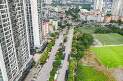 Đường hơn 1km ở Hà Nội dang dở gần 10 năm, dân sống mòn mỏi trong vùng quy hoạch