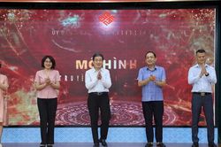Phường Cửa Nam triển khai cao điểm 100 ng&agrave;y thực hiện c&aacute;c nhiệm vụ trọng t&acirc;m về chuyển đổi số