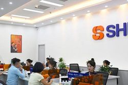 Ngân hàng cấp tập báo lãi: Cuộc dịch chuyển của cỗ máy lợi nhuận