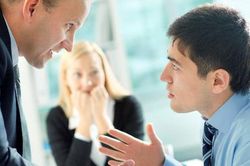 Cảm thấy sếp kh&ocirc;ng c&ograve;n trọng dụng? Đừng vội nghỉ việc, người kh&ocirc;n ngoan thường l&agrave;m 3 điều n&agrave;y trước