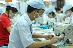 Người sử dụng lao động trả lương chậm có thể bị phạt tới 50 triệu đồng từ 10/9