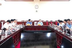 R&agrave; so&aacute;t hệ thống văn bản quy phạm ph&aacute;p luật: Vẫn c&ograve;n bộ, ng&agrave;nh, địa phương chưa l&agrave;m đ&uacute;ng hướng dẫn của Ban Chỉ đạo
