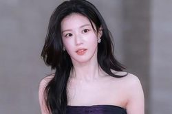 'Nữ thần dao kéo đẹp nhất Hàn Quốc' gây ngỡ ngàng