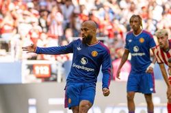 MU thắng ngược Atletico Madrid