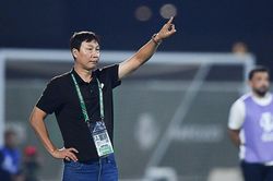 HLV Kim Sang-sik lập kỷ lục bất bại cùng đội tuyển Việt Nam sau trận hòa Singapore