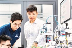 Đề xuất xét học bổng Chính phủ nhóm 30% thí sinh xuất sắc ngành khoa học cơ bản, kỹ thuật then chốt, công nghệ chiến lược