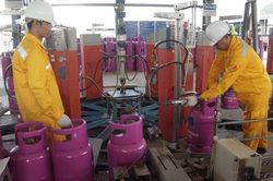 Giá gas tại Thành phố Hồ Chí Minh tăng 35.000 đồng/bình 12kg