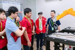 30% sinh viên ngành khoa học kỹ thuật có cơ hội được nhận học bổng của Chính phủ