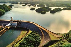 Doanh nghiệp thủy điện: Hai gam màu trái ngược