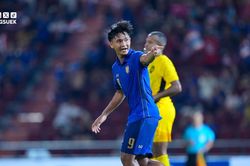 Video b&oacute;ng đ&aacute; Th&aacute;i Lan vs Malaysia: 'Voi chiến' ph&ocirc; diễn sức mạnh