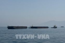 Lưu lượng tàu thuyền qua eo biển Hormuz giảm xuống mức thấp kỷ lục