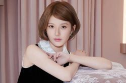 Triệu Lộ Tư gặp khó sau biến cố sức khỏe