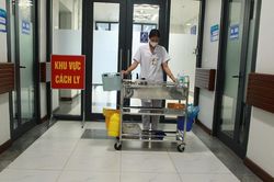 Số ca mắc COVID-19 tăng mạnh: Cần phát hiện sớm các biến thể mới và bảo vệ những người có nguy cơ cao