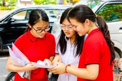 Bộ Gi&aacute;o dục v&agrave; Đ&agrave;o tạo: Kh&ocirc;ng sửa danh s&aacute;ch tr&uacute;ng tuyển sau lọc ảo, chốt điểm chuẩn trước 17 giờ ng&agrave;y 13/8