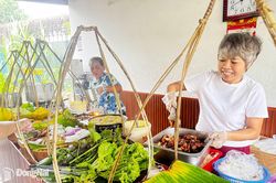 Buffet chay hút khách