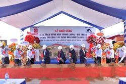 Khởi công Dự án Trạm dừng nghỉ Trung Lương - Mỹ Thuận