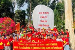 Tăng sức hút du lịch từ 'địa chỉ đỏ' Sa Lôn
