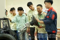 Đổi mới giáo dục nghề nghiệp, làm chủ thị trường lao động