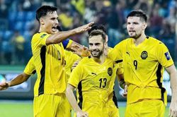 Đội hình mạnh nhất Thái Lan đấu Malaysia: Lấy công bù thủ
