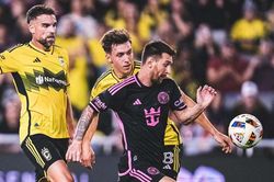 Lionel Messi chuẩn bị t&aacute;i xuất sau World Cup 2026?
