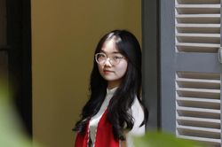 Nữ sinh nối tiếp ước mơ còn dang dở của mẹ, giành học bổng tiến sĩ tại Đại học Công nghệ Nanyang