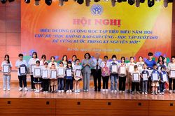 Tôn vinh các điển hình học tập suốt đời tại Thủ đô