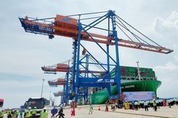TPHCM hướng tới đưa logistics trở thành ngành dịch vụ mũi nhọn, đóng góp 10% GRDP