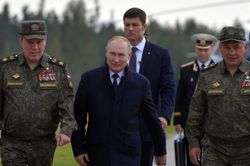 Nga tăng thêm 25.000 quân nhân theo sắc lệnh mới của Tổng thống Putin