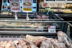 Việt Nam nhập gần 200.000 tấn thịt gà nửa đầu năm