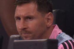 Messi thất thần khi Casemiro hóa tội đồ