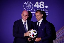 Infantino phải ra đi