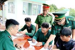 Giữ bình yên nơi địa đầu cực Nam Tổ quốc từ sức mạnh của lòng dân