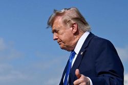 Tổng thống Mỹ Trump hủy bỏ kế hoạch tấn công Iran, hé lộ điều khoản của thỏa thuận hòa hoãn