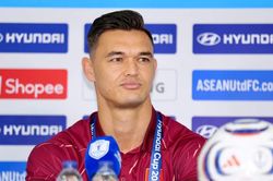 Patrik Lê Giang: Tuyển Việt Nam không ngại Mitchell Baker