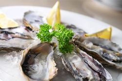 Hàu được ca ngợi giàu dinh dưỡng nhưng nên ăn ra sao?