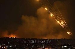 Iran đang ph&aacute;t đi th&ocirc;ng điệp hai chiều