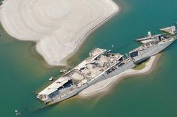 Xác chiến hạm Đức Quốc xã bất ngờ trồi lên từ đáy sông Danube